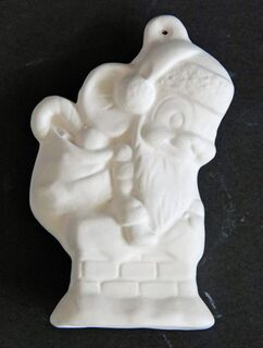 Santa Mouse on Chimney