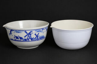 Bowl Mixing - Spout