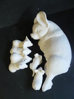 Pig Mama & Piglets