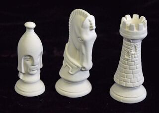 Chess Set - Castle/Knight/Pawn