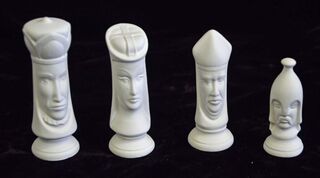 Chess Set - King/Queen/Bishop/Pawn