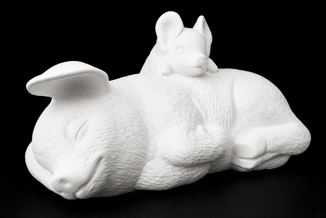 Pig - Mama and Baby on top