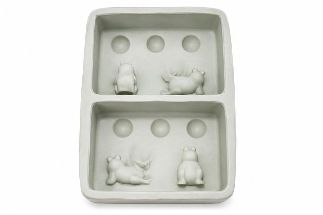 Frogs Two Casual