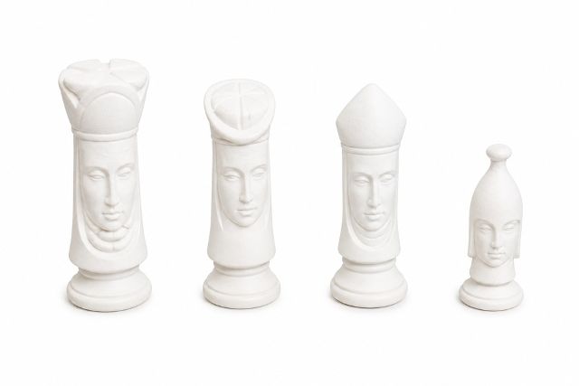 Chess Set - King/Queen/Bishop/Pawn